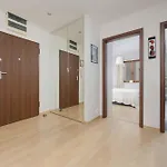 Family With Parking In By Renters * Pruszków