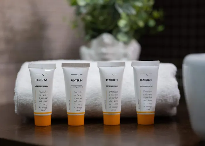 Family With Parking In By Renters Pruszków