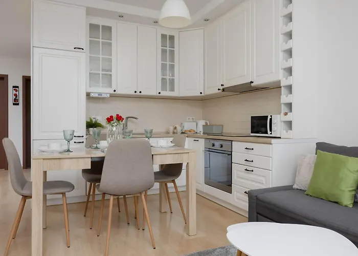 Apartament Family With Parking In By Renters Pruszków